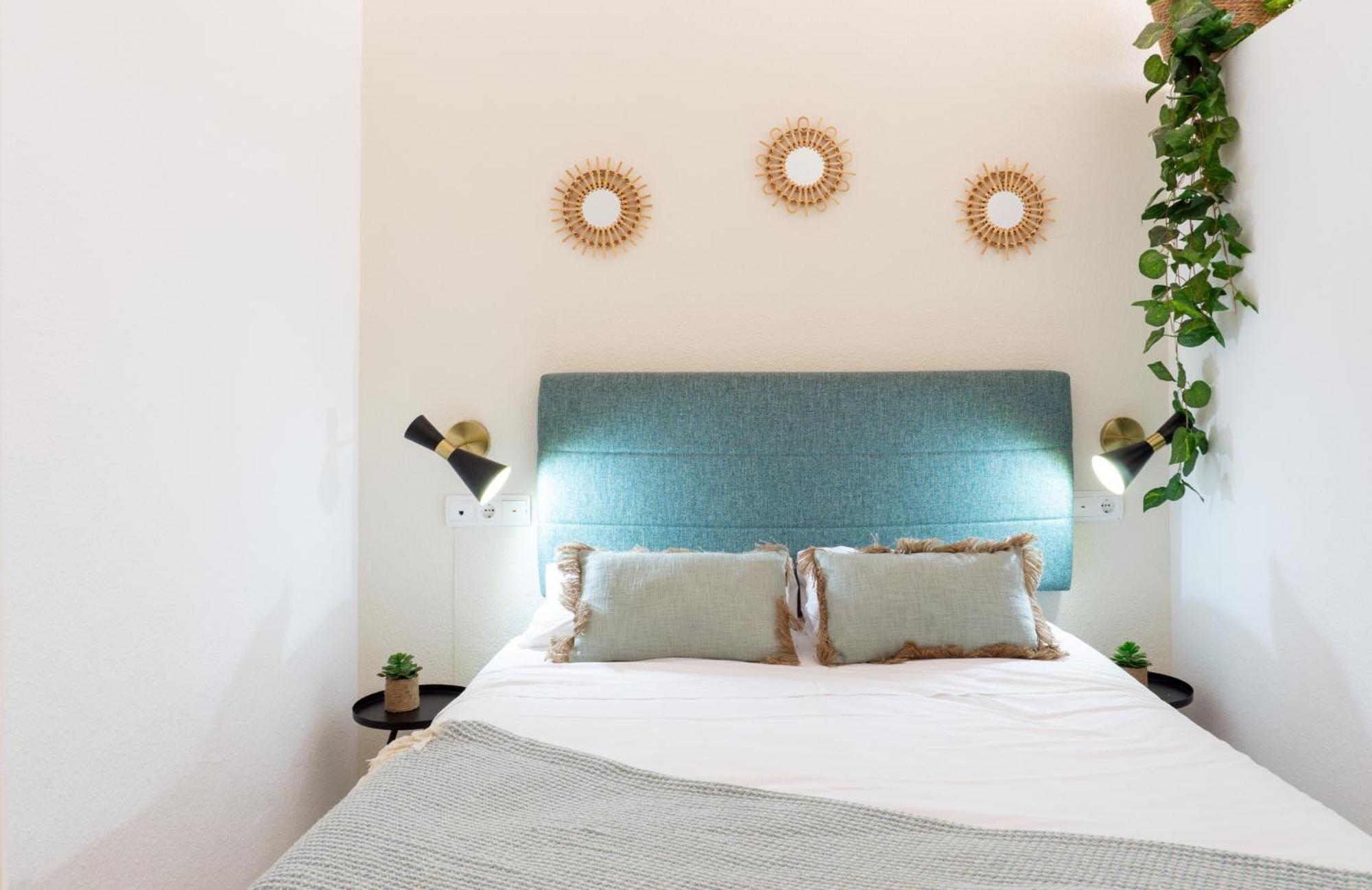 Apartamento Picasso ตอร์เรโมลิโนส ภายนอก รูปภาพ